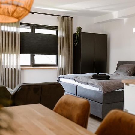 De La Rue Vakantiesuites Sleeuwijk Екстериор снимка