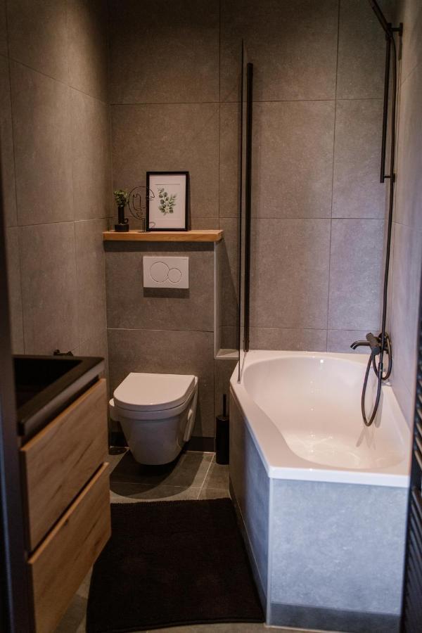 De La Rue Vakantiesuites Sleeuwijk Екстериор снимка